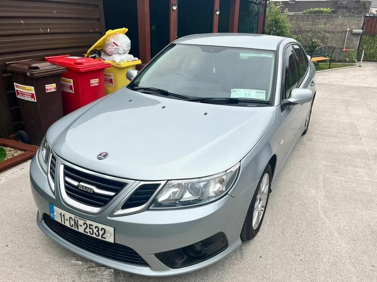 Saab 9-3 2011 - Image 1