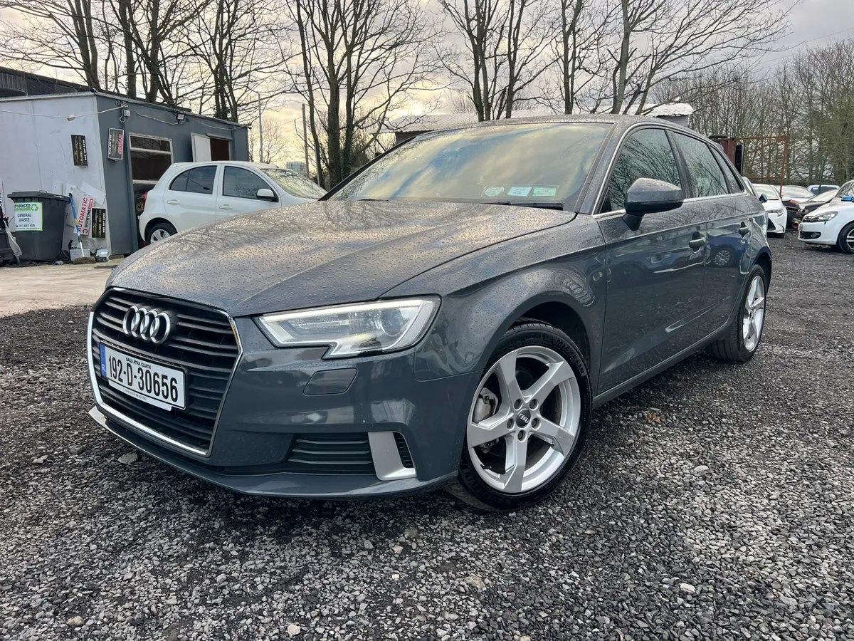 Audi A3 2019 TFSI SPORTS BACK - Image 2