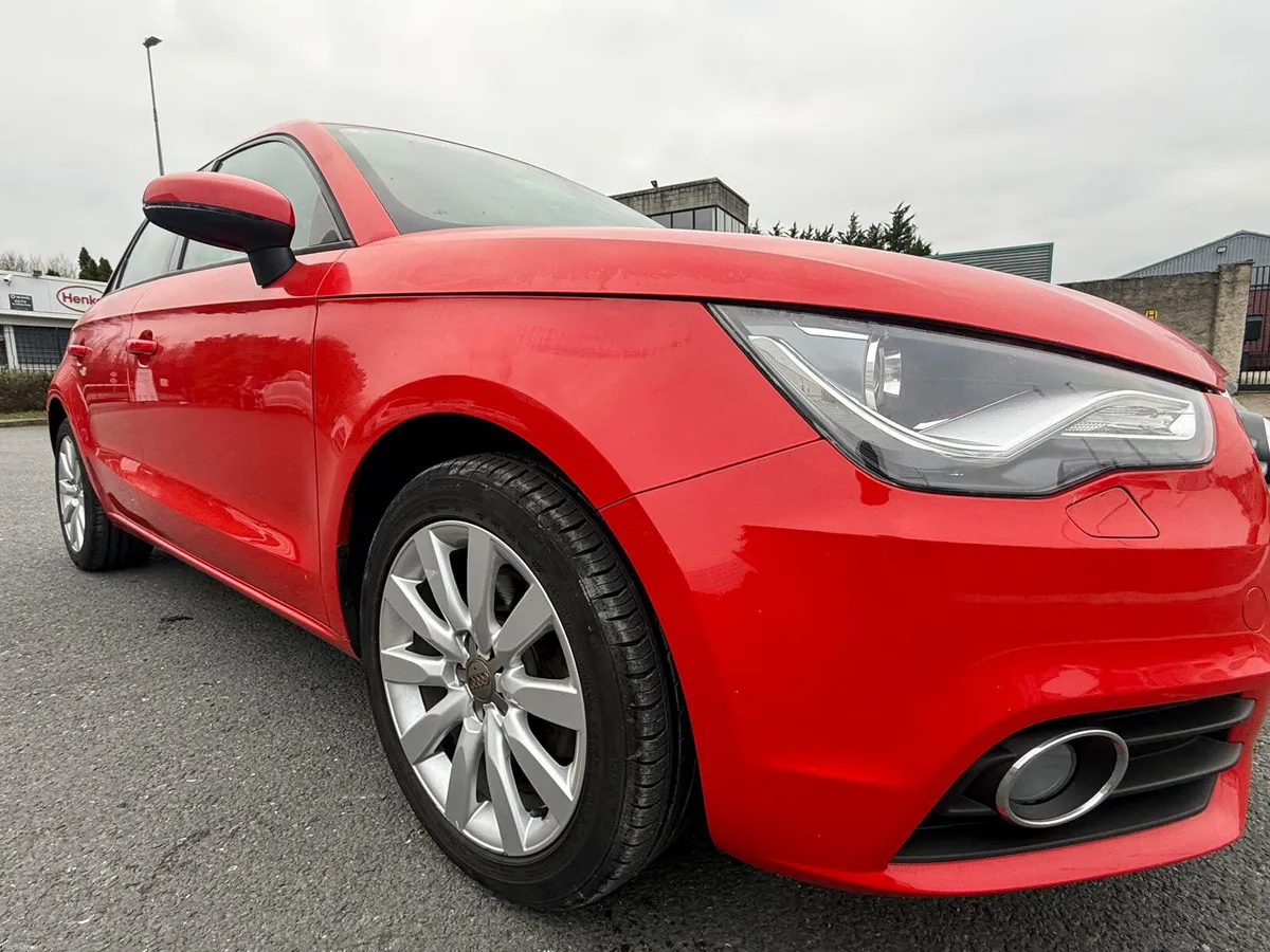 Audi A1 2014 - Image 2