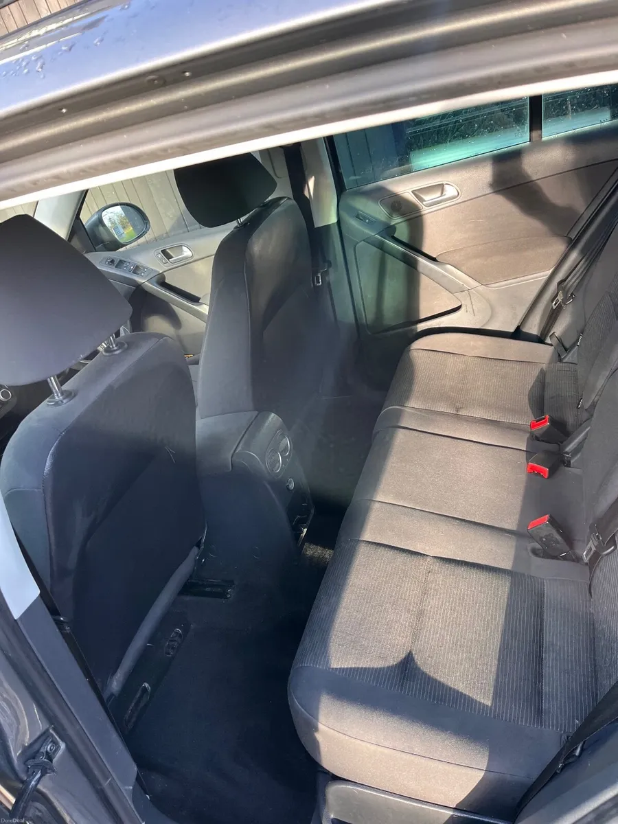 Volkswagen Tiguan 2015 - Image 3