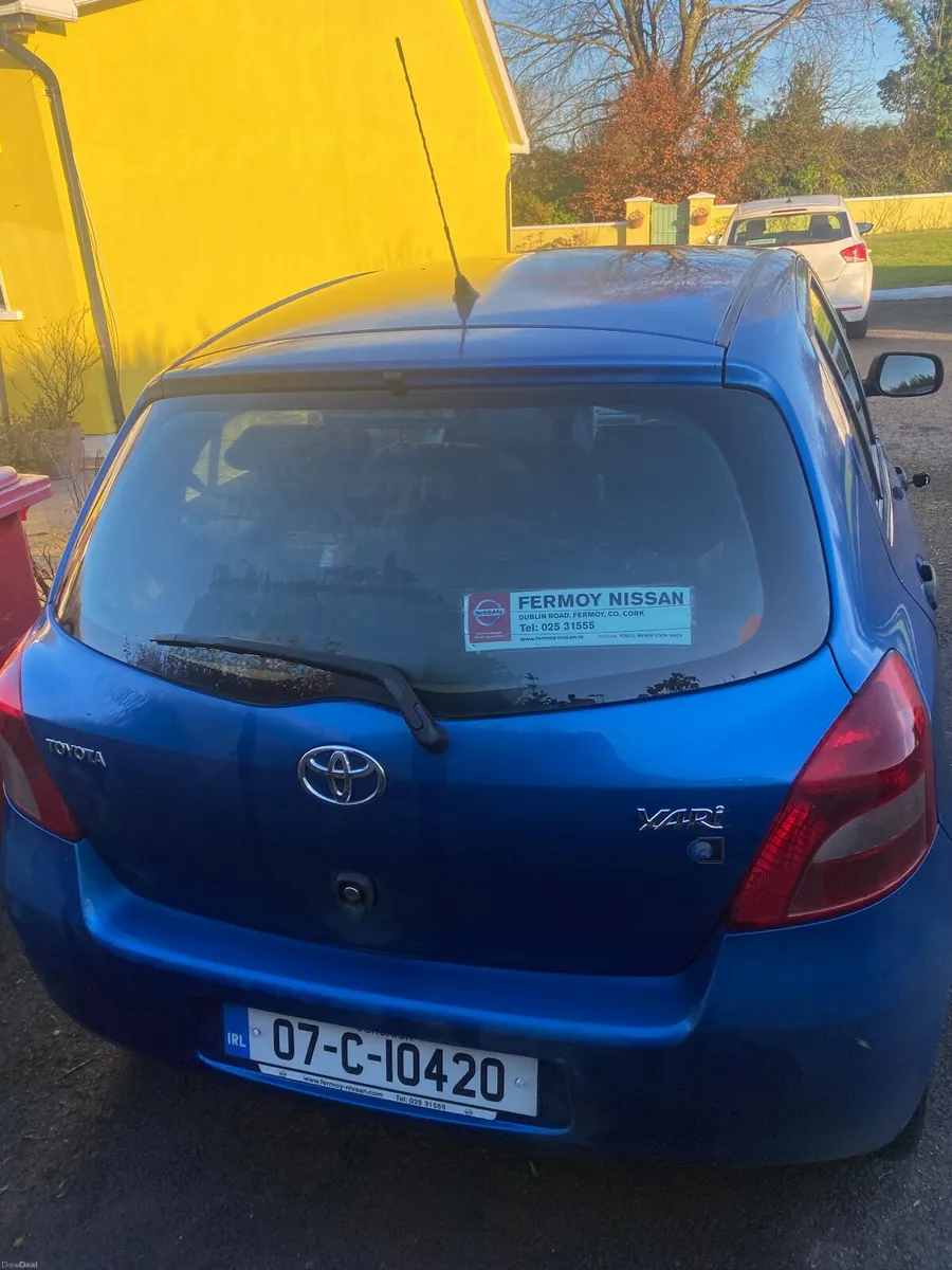 Toyota Yaris 2007 - Image 3