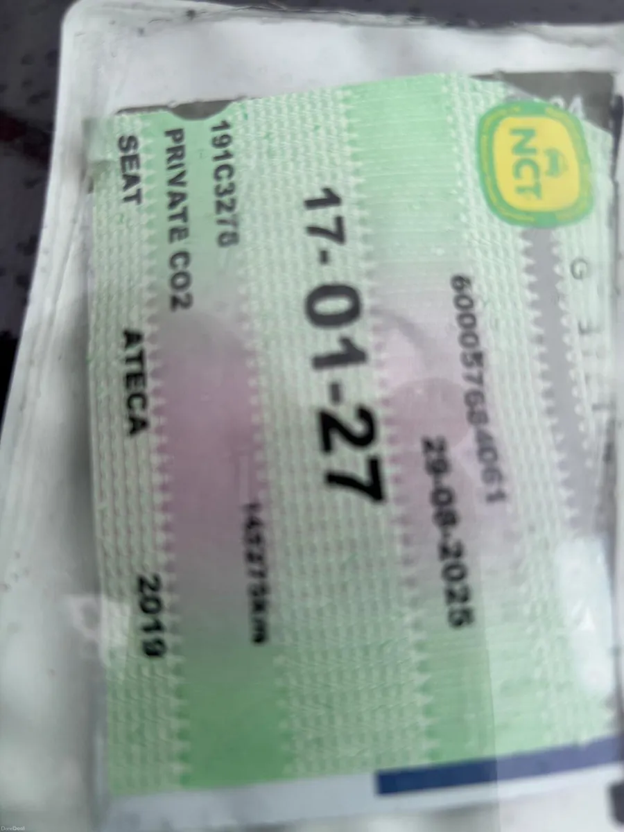 SEAT Ateca 2019  TDI   SPOTLESS  /  FINANCE - Image 4