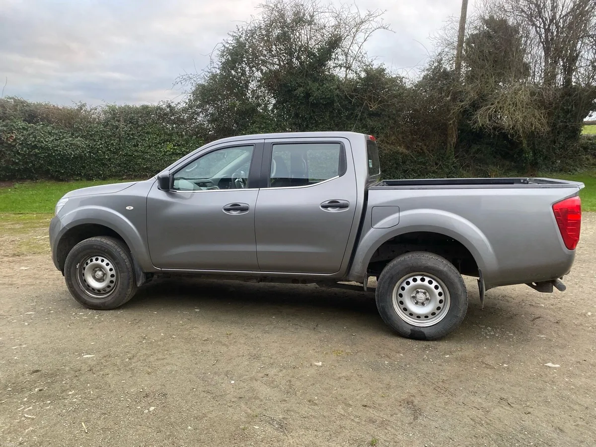 2020 Nissan Navara NP300 - Image 4