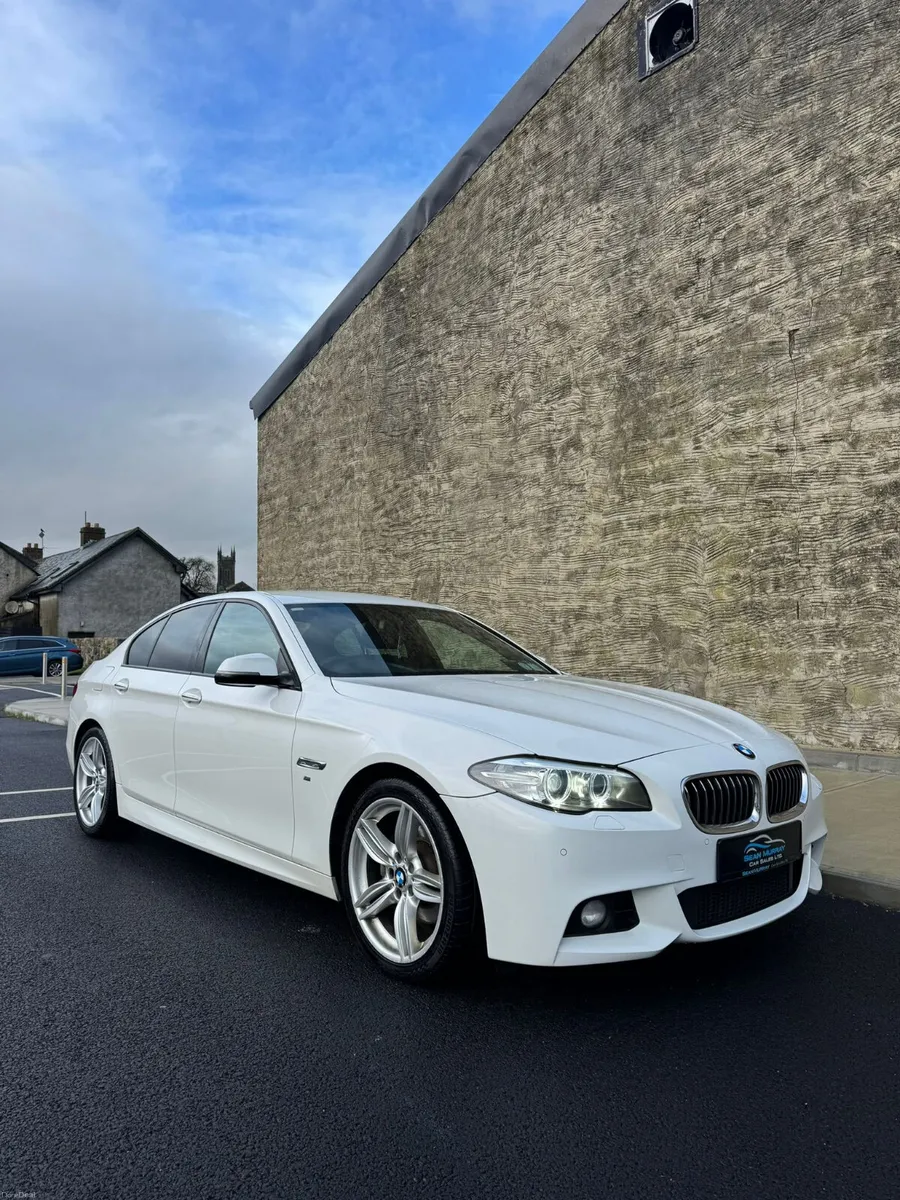 BMW 5-Series 2016 - Image 1
