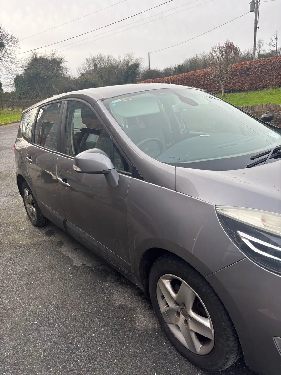 Renault Grand Scenic 2013 - Image 3