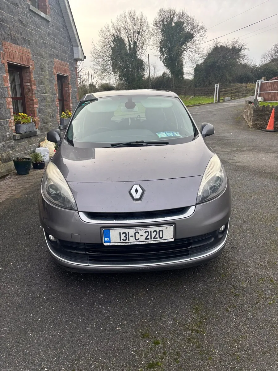 Renault Grand Scenic 2013 - Image 1