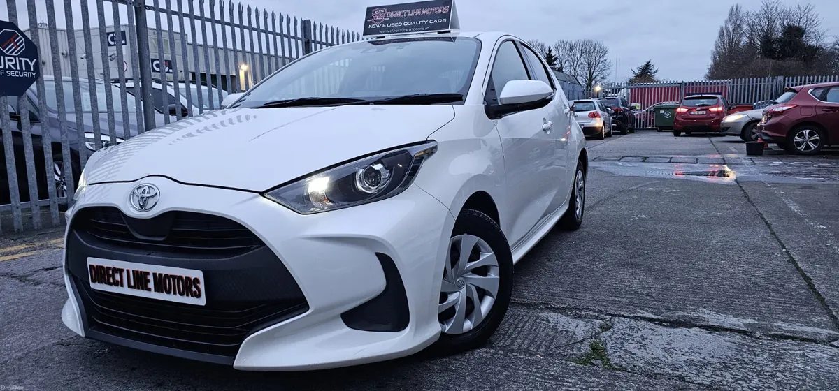 2020 Toyota Yaris - Image 2