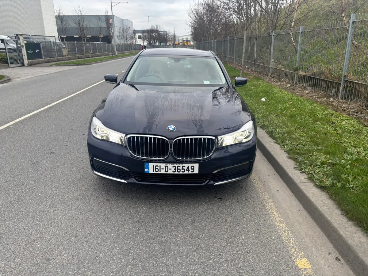 BMW 7-Series 2016 LOW LOW KLM’S  HiGH SPEC - Image 2