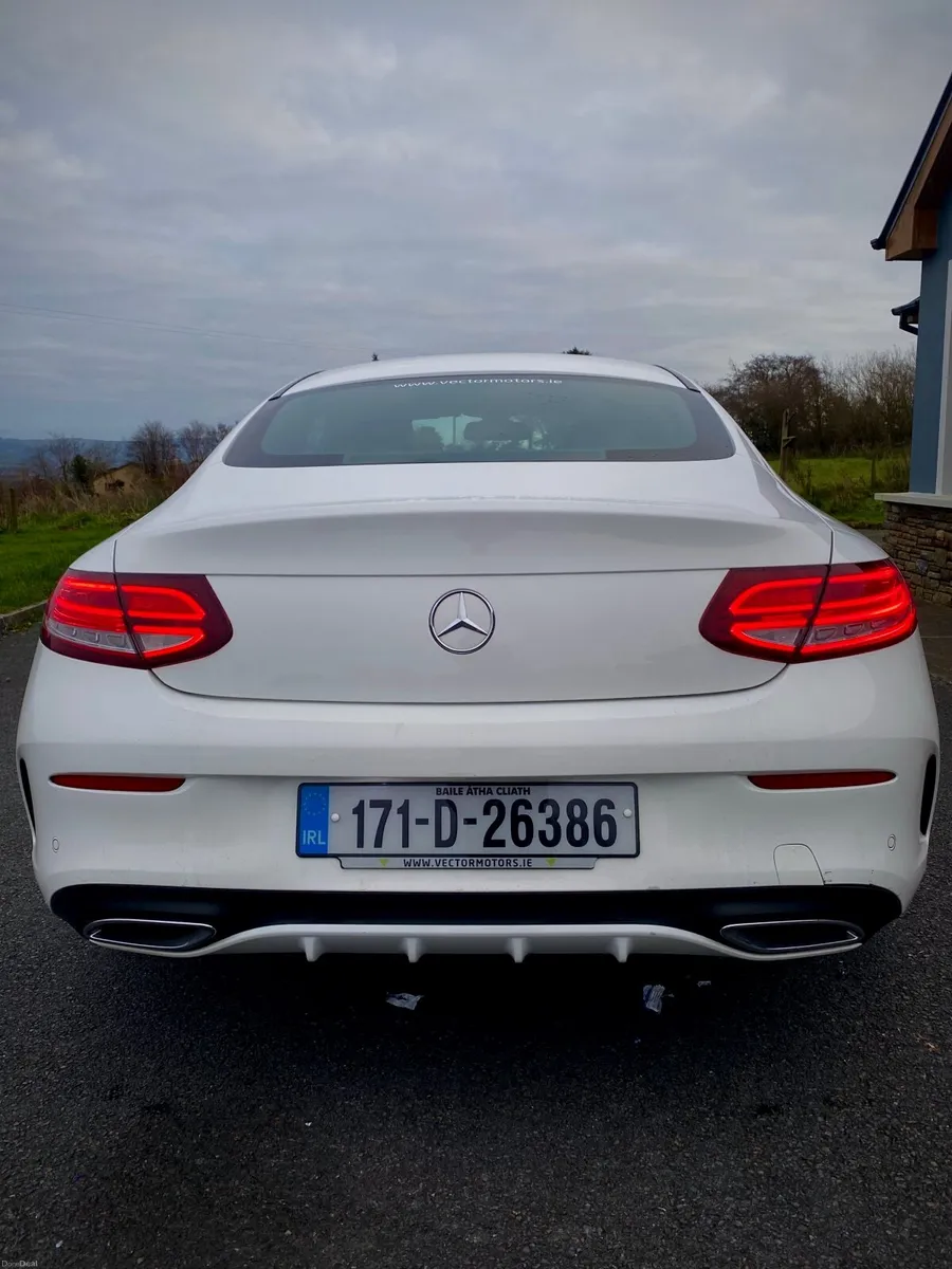 Mercedes-Benz C220d  2017 AMG Coupe - Image 4