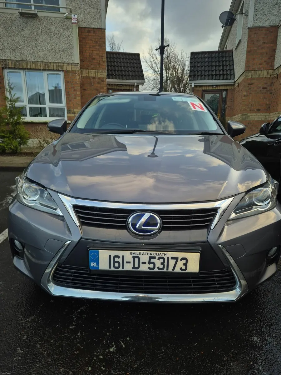 2016 LEXUS CT200 1.8L AUTOMATIC - Image 6