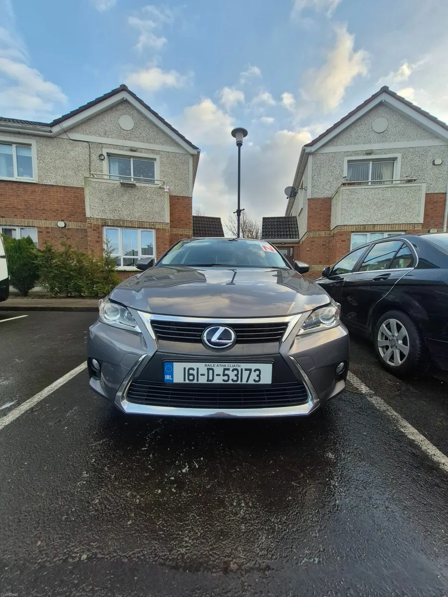 2016 LEXUS CT200 1.8L AUTOMATIC - Image 1