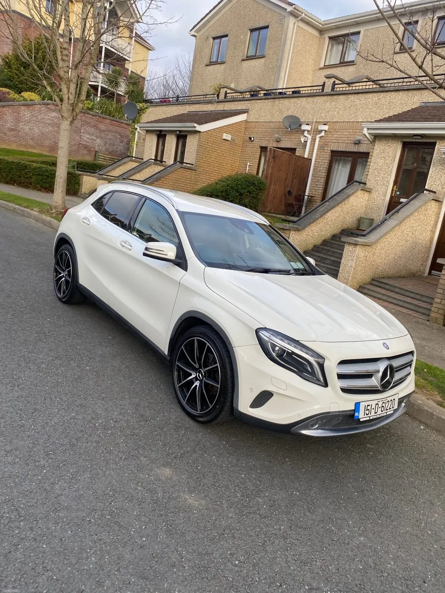 Mercedes-Benz GLA 2015 - Image 1