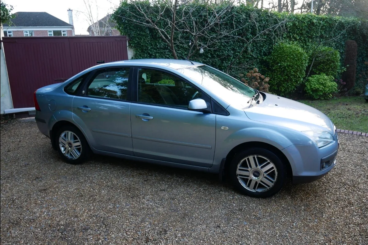 Ford Focus - Image 2
