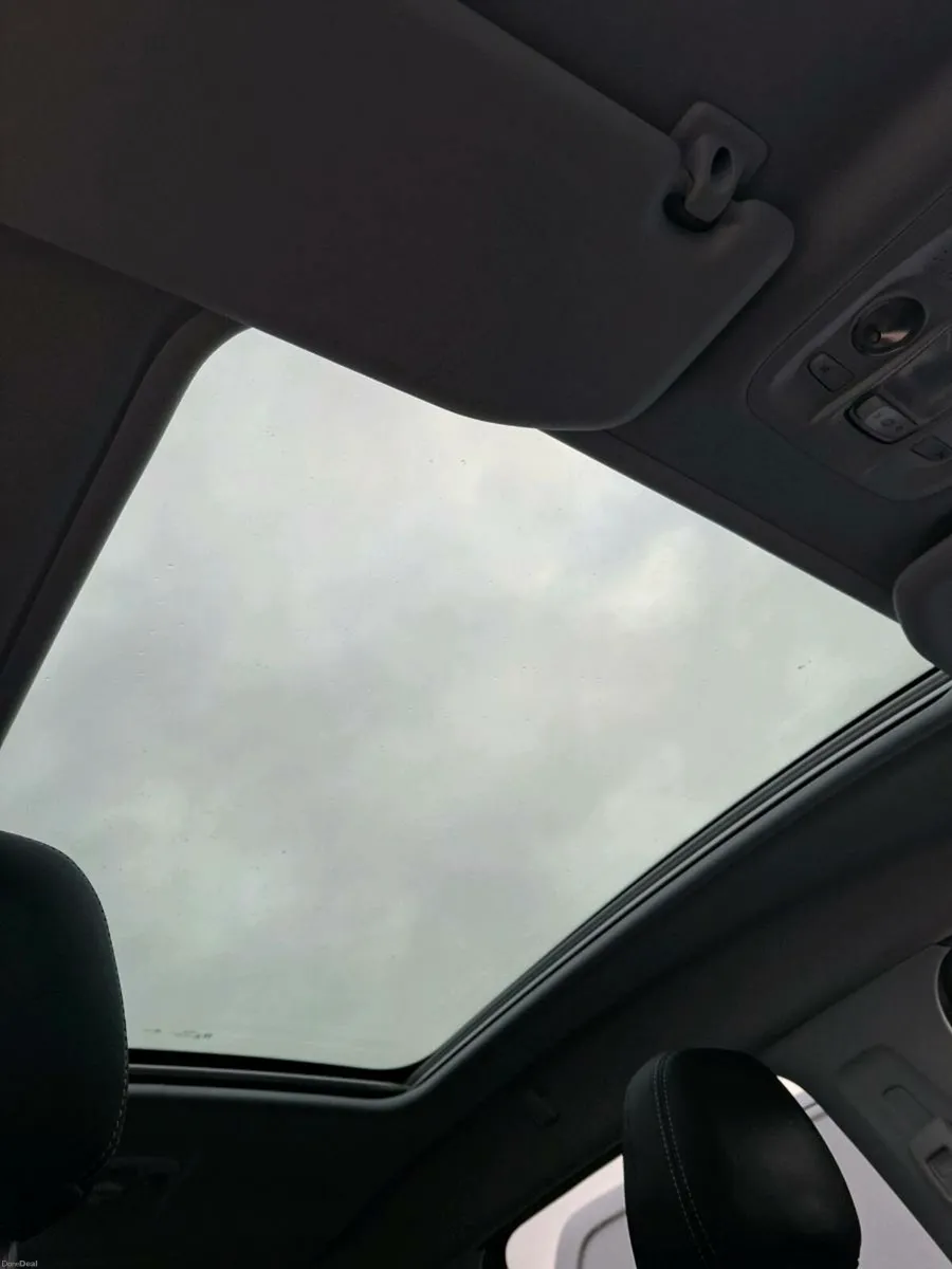 Peugeot 2008 Allure, Automatic - Image 2