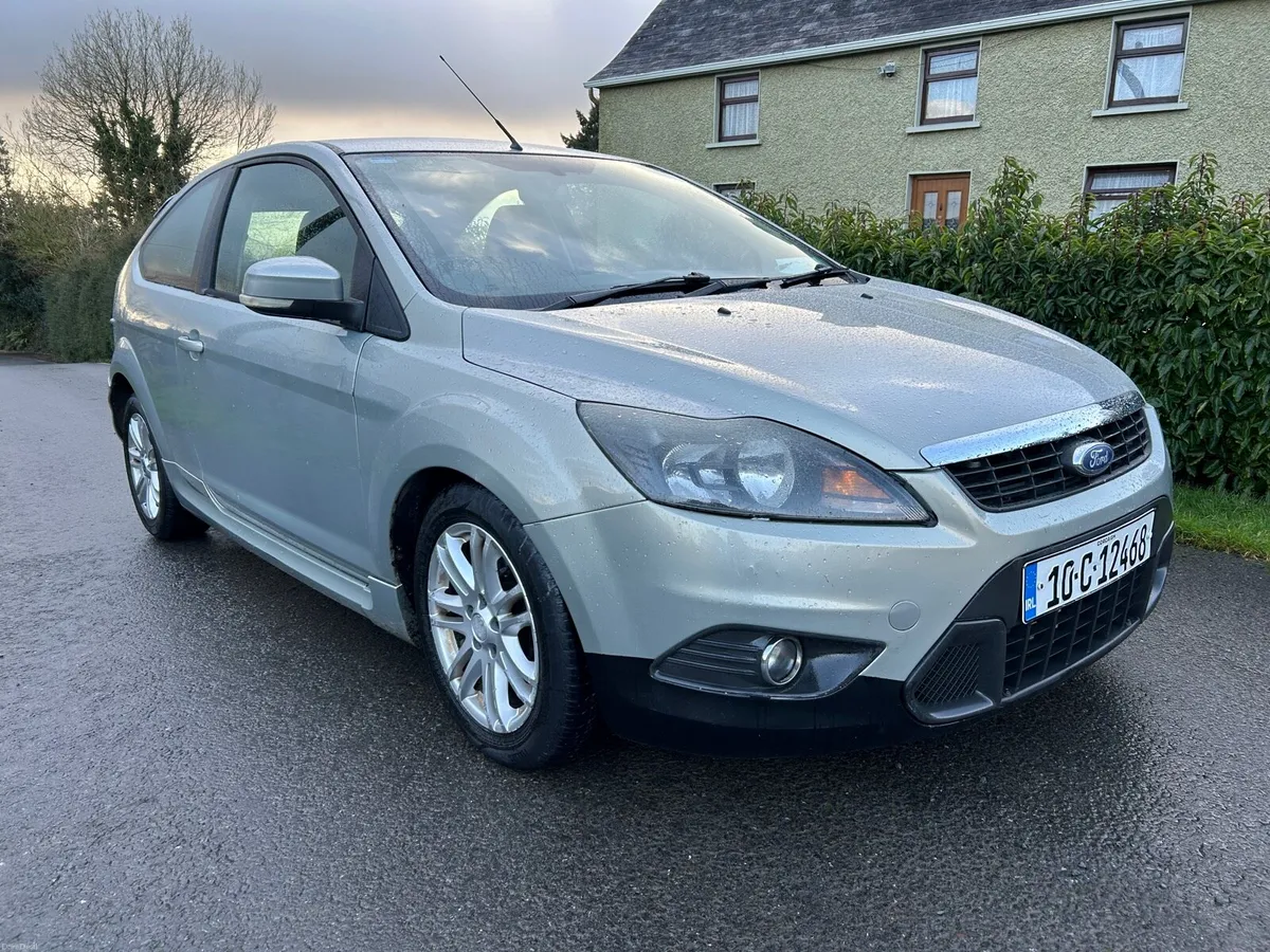 2010 Ford Focus Automatic.. New NCT - Image 1