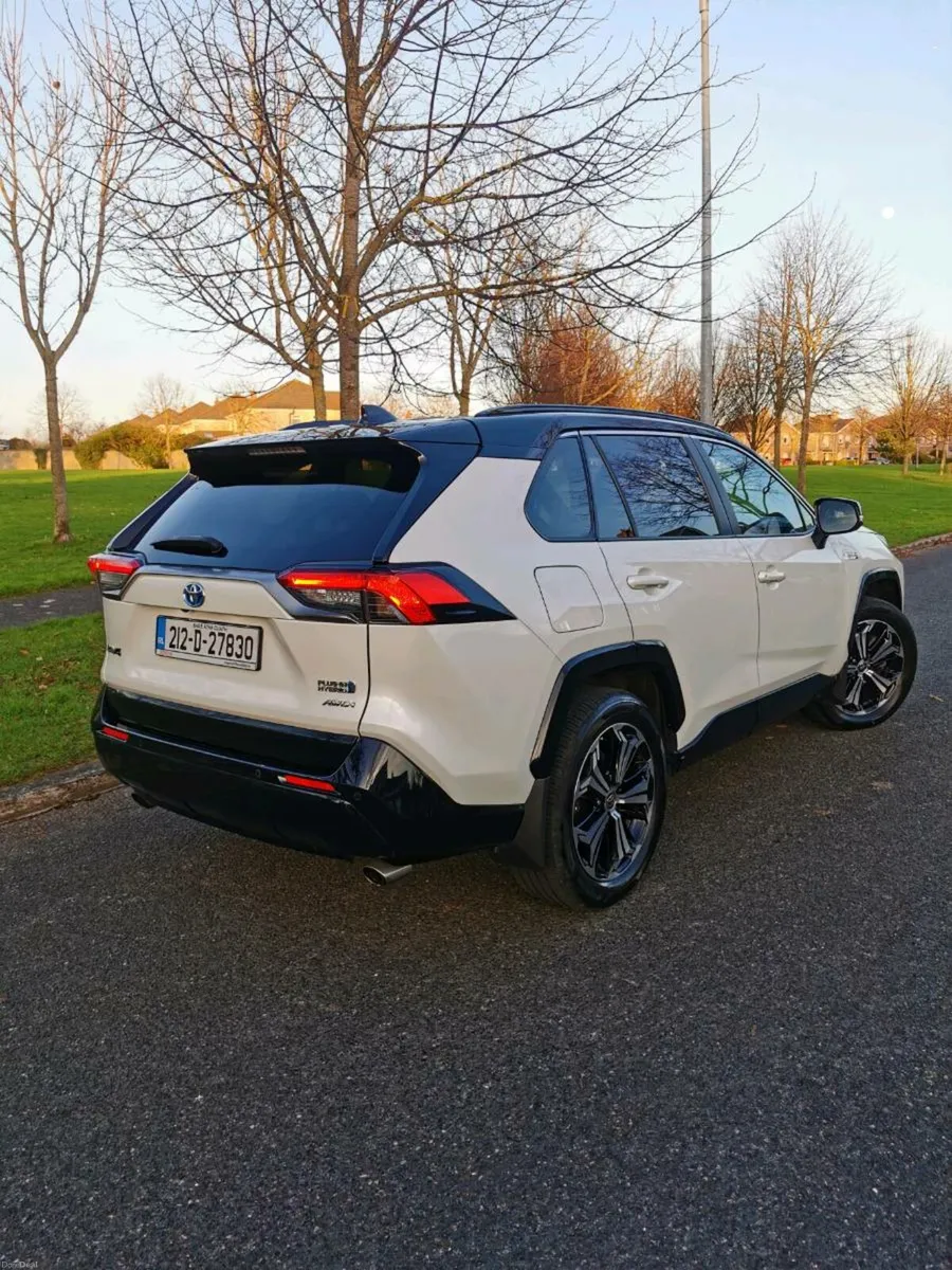 TOYOTA RAV 4 PHEV SPORT AWD - Image 3