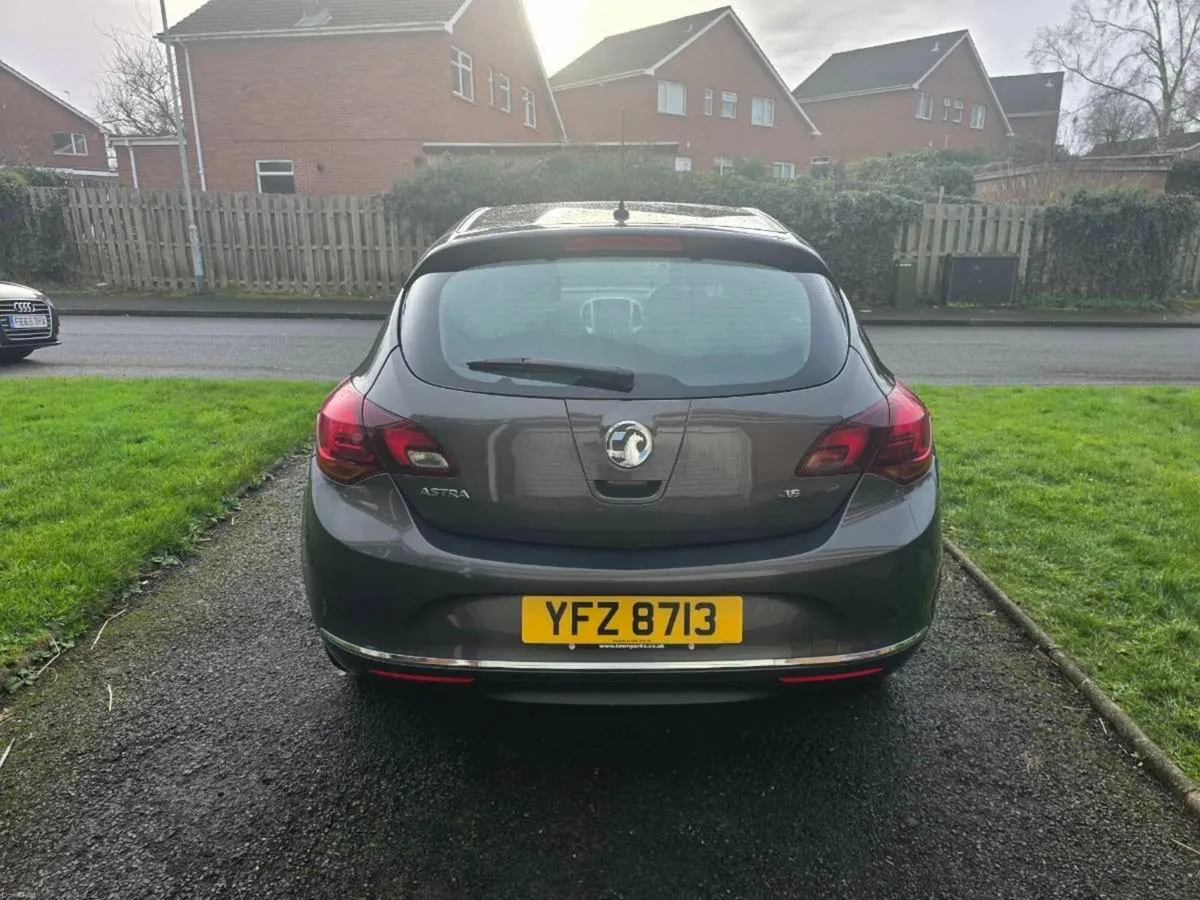 1.6 Vauxhall Astra 2015 - Image 4