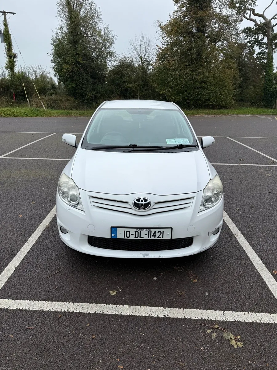 Toyota aurys D4D 1.4 Diesel - Image 1