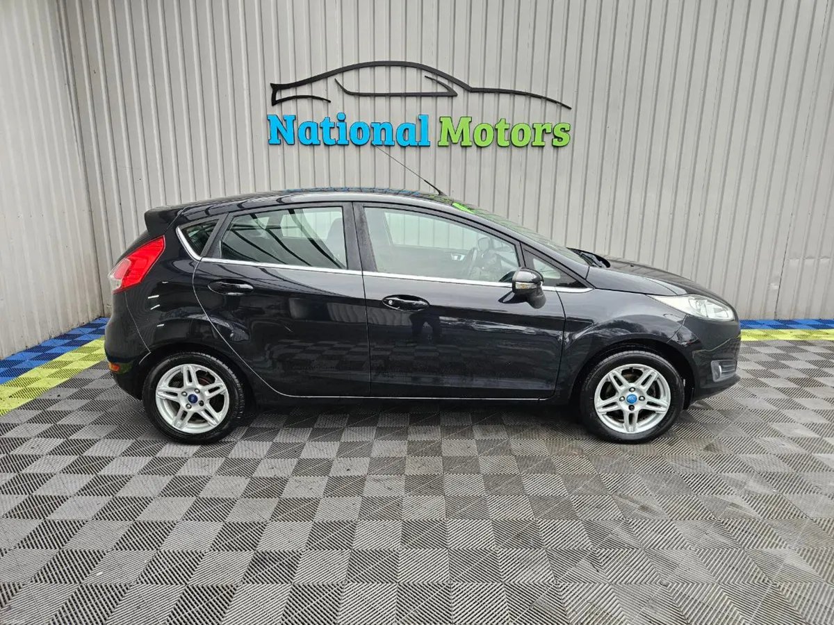 2013 Ford Fiesta 1.0 Petrol ZETEC - Image 2