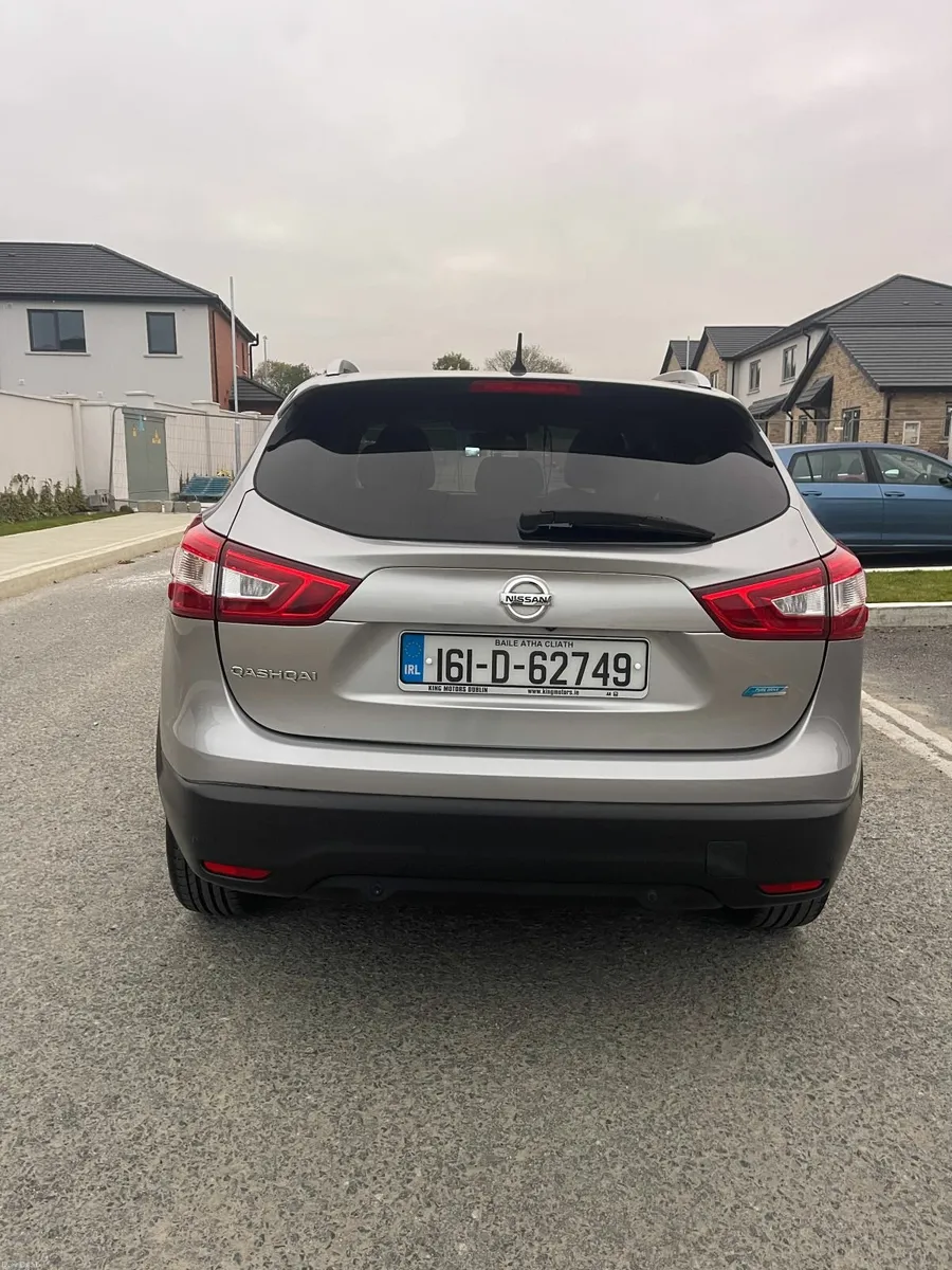 Nissan Qashqai 1.5 DCI TEKNA 2016 - Image 4