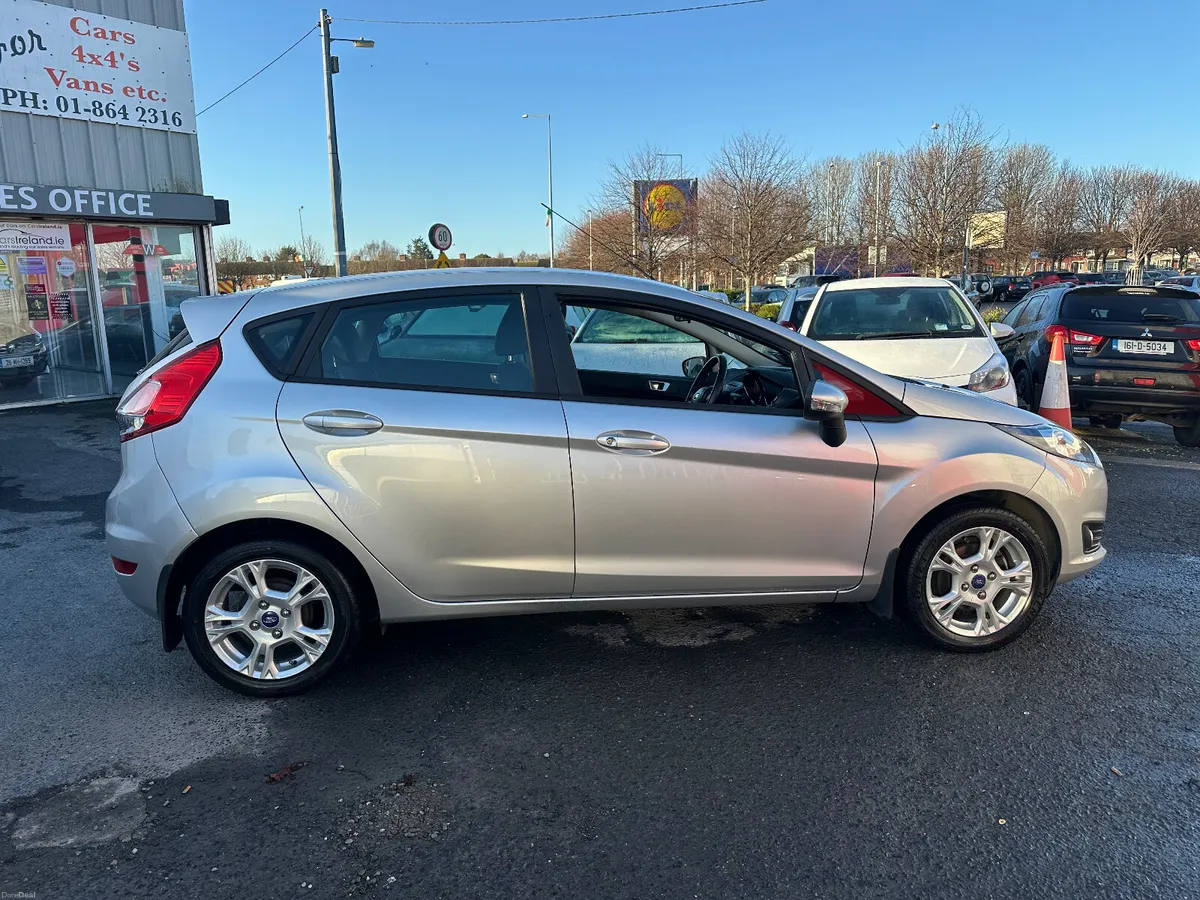 Ford Fiesta 1.0 Petrol NCT TAX LOW KMS - Image 4
