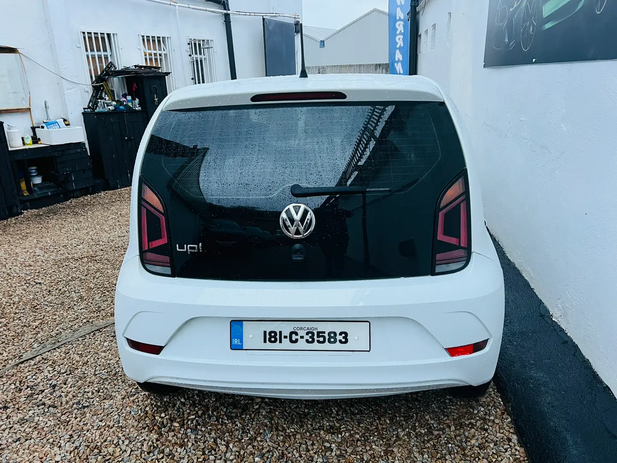 2018 Volkswagen Up 1.0 **Nct 2028** - Image 4