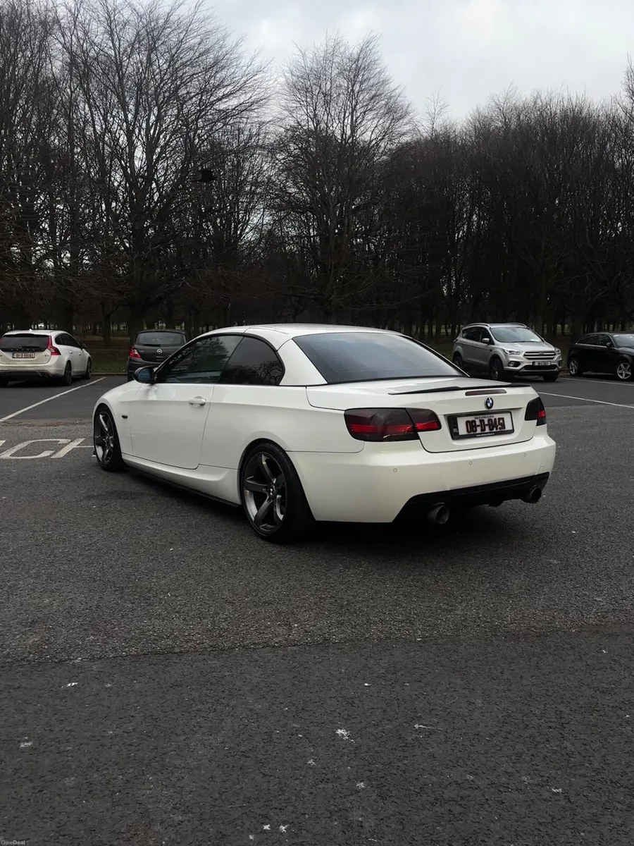 Bmw e93 325i Msport - Image 3