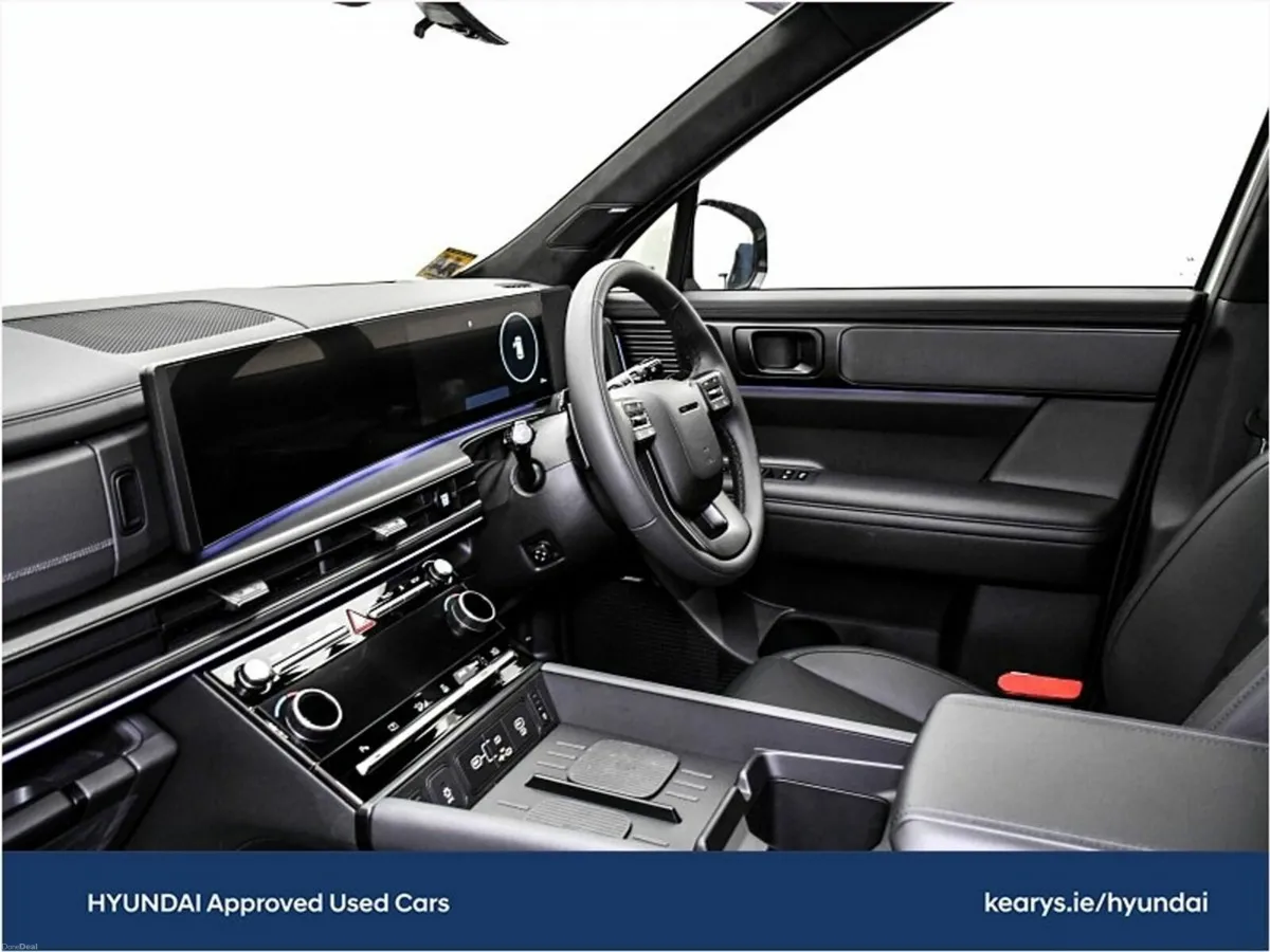 Hyundai Santa Fe 1.6 PHEV 4WD Premium Calligraphy - Image 5