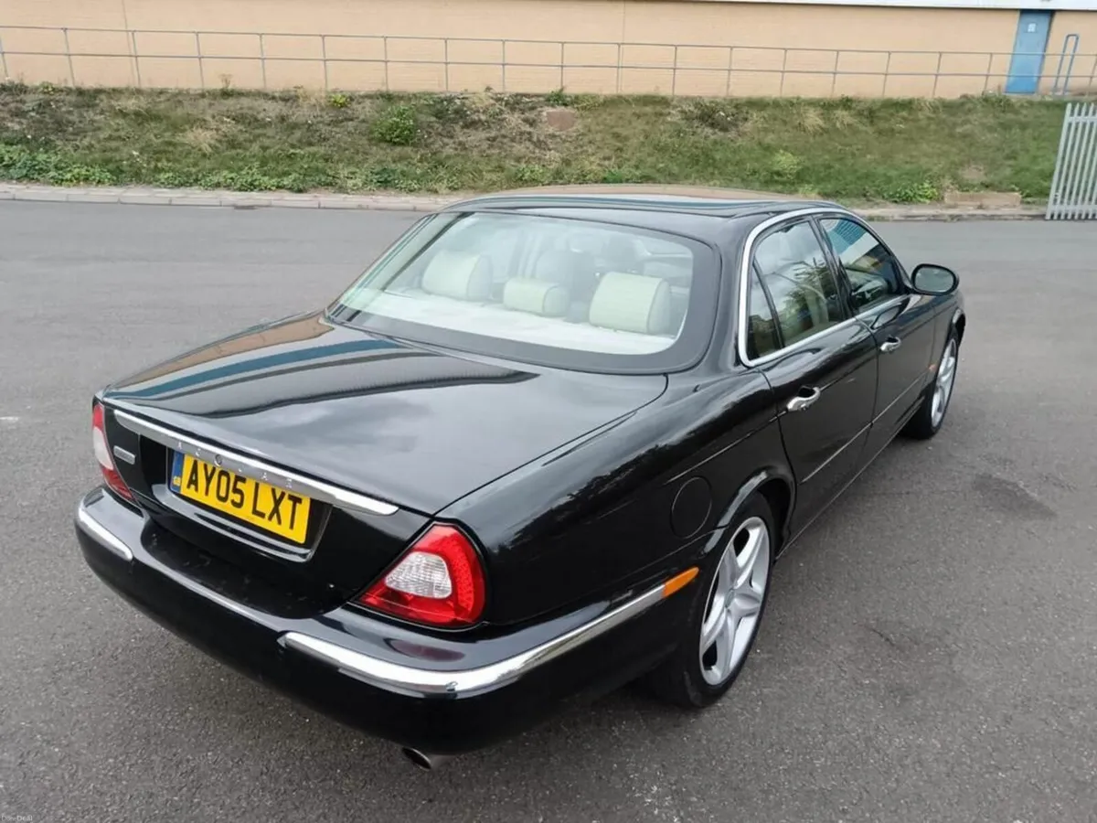 JAGUAR XJ **WANTED**