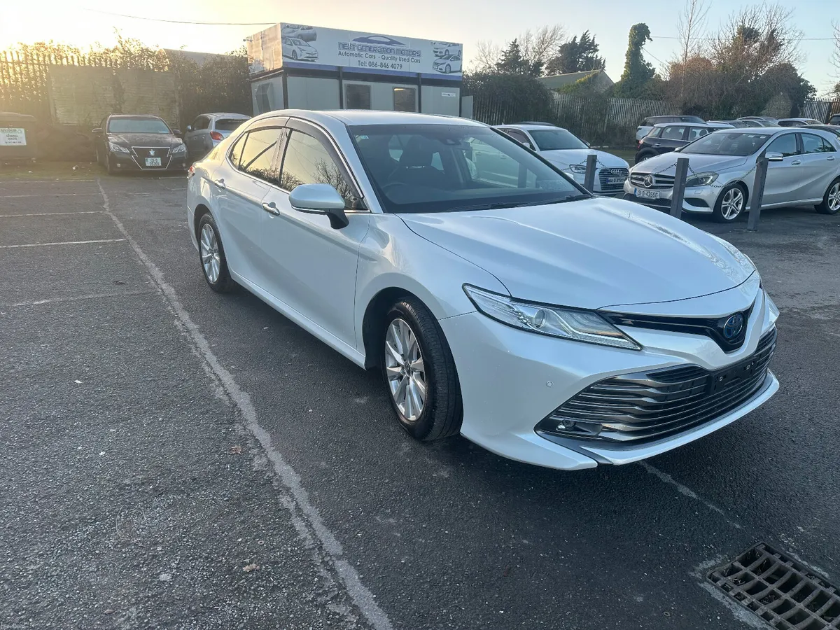 2020 Toyota Camry 2.5L fresh NctRd Tax Full optio - Image 1