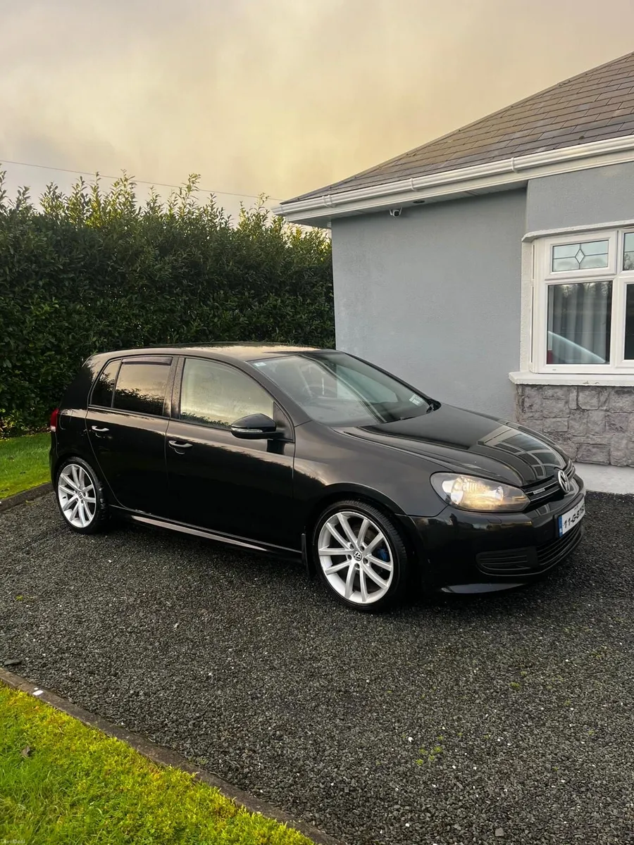 VW Golf - Image 1
