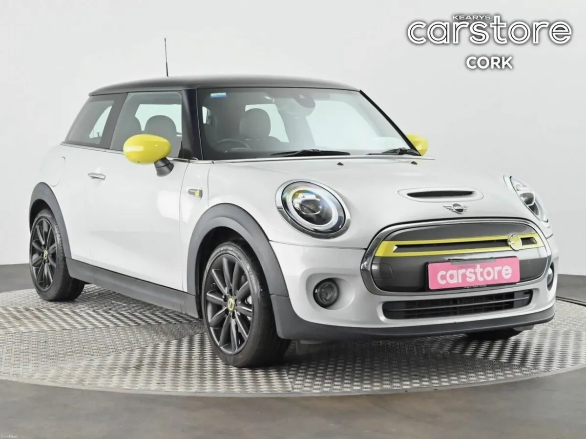 Mini Cooper Cooper Classic Auto - Image 1