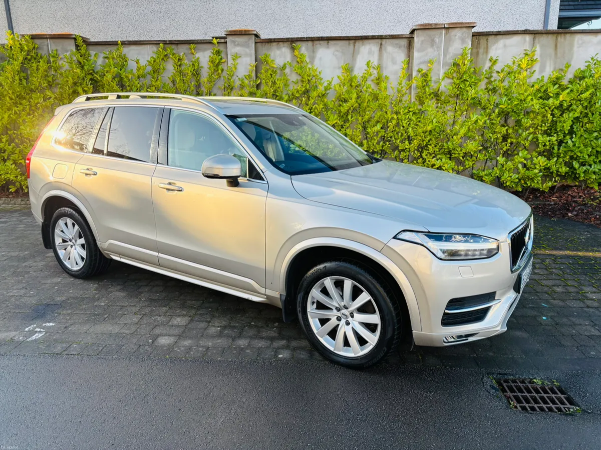 2015 152 VOLVO XC90 2.0 D5 AUTO 7 SEATS - Image 1