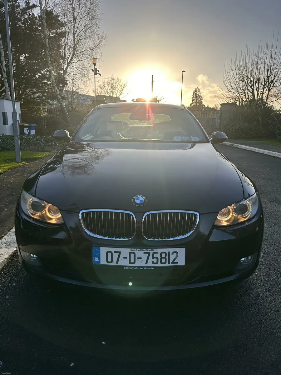 BMW 325i - Image 2