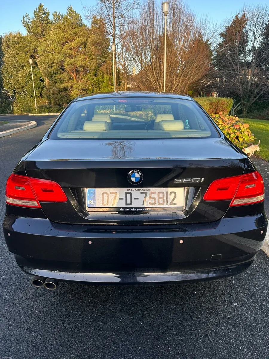 BMW 325i - Image 4