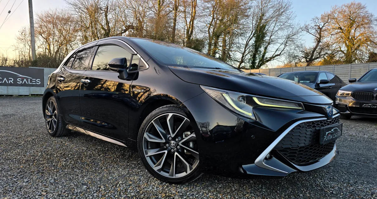 🔥 2020 Toyota Corolla Sport Petrol/Hybrid - Image 1
