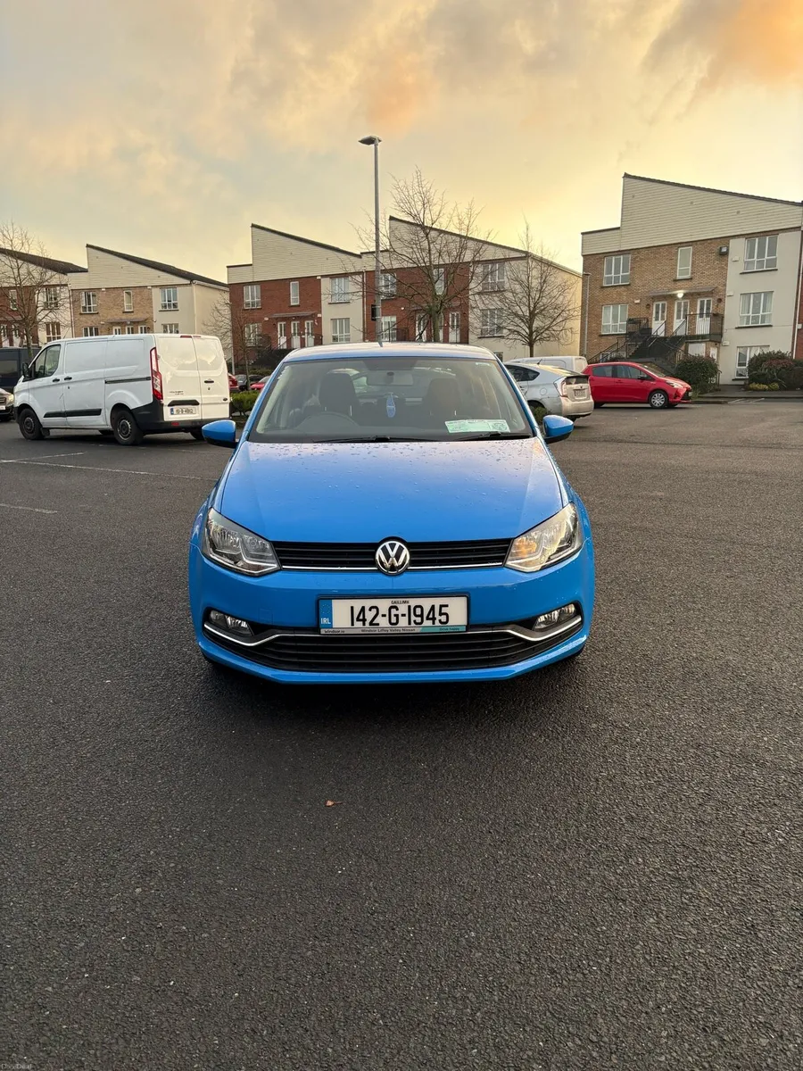 2014 Volkswagen Polo - Image 3
