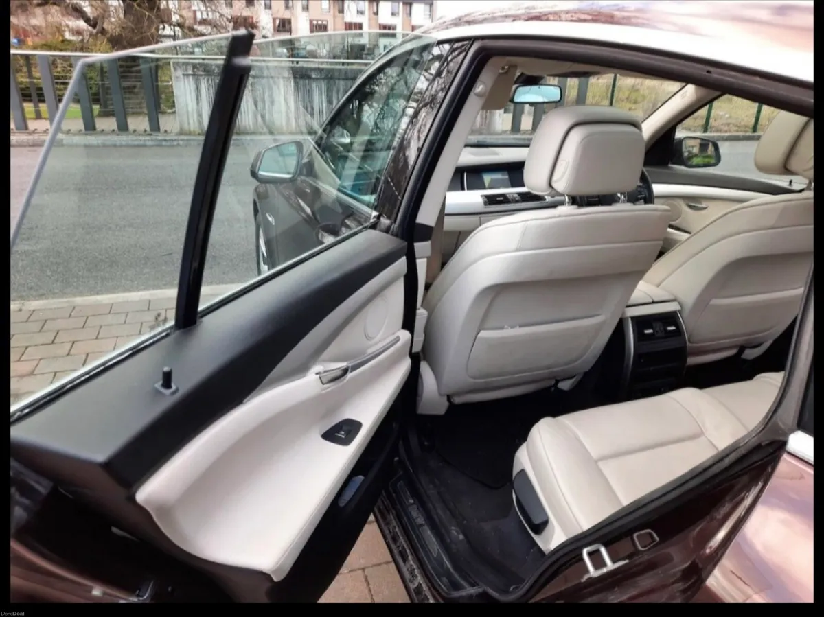 BMW 520 GT - Image 4