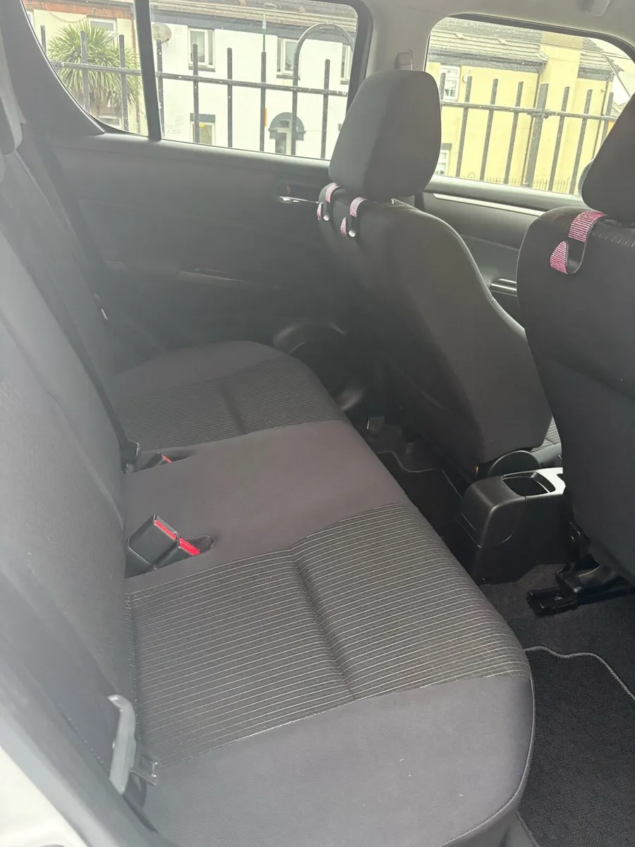 Suzuki Swift - Image 3