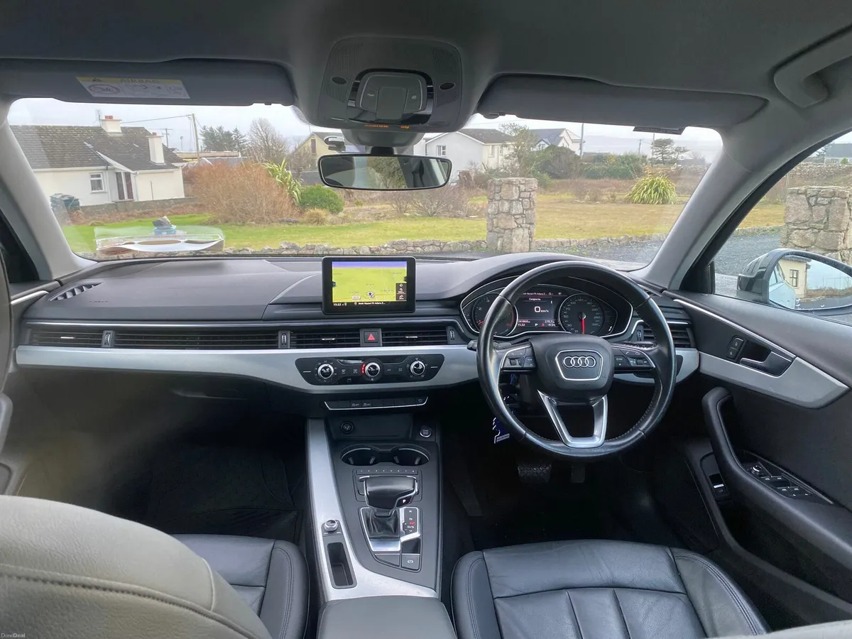 Audi A4 2016  automatic - Image 3