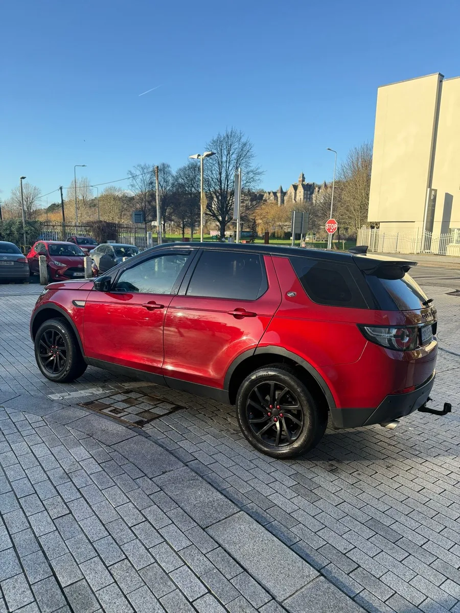 NEW NCT  Land Rover Discovery - Image 2