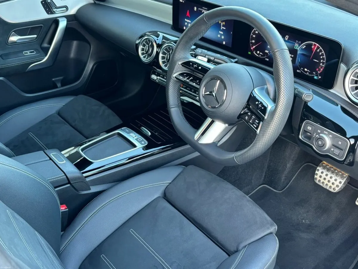 Mercedes-Benz A-Class A 250 E AMG LINE PREMIUM PLU - Image 4