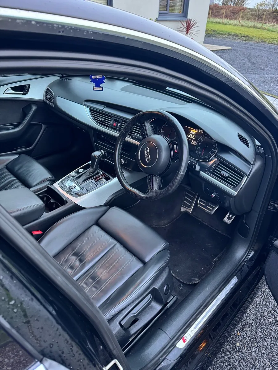 AUDI A6  SLINE 2016 - Image 3