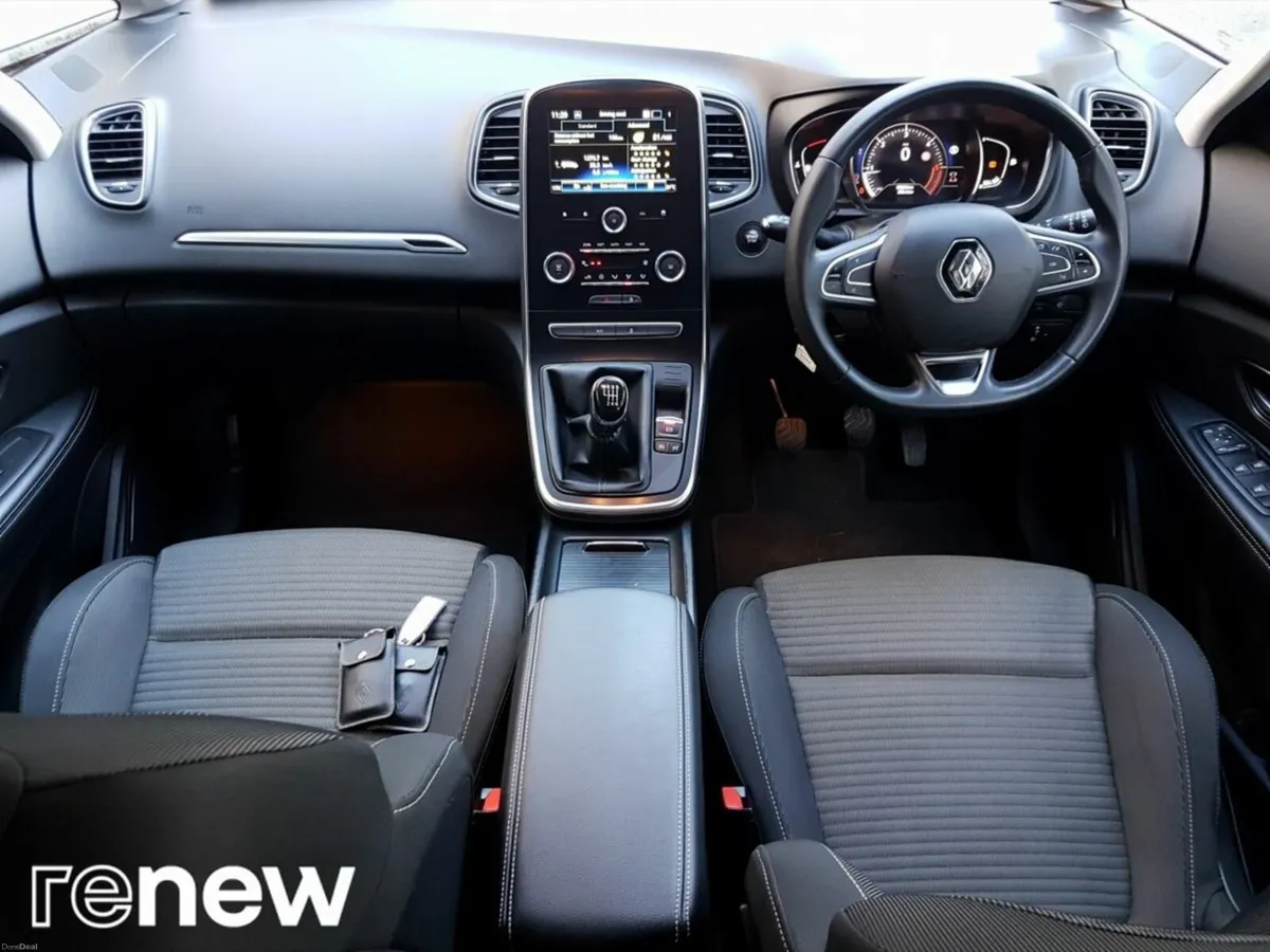Renault Grand Scenic Iconic Blue dCi 120 - Image 3