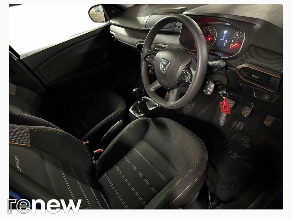 Dacia Sandero Stepway TCe 100 LPG STEPWAY Essentia - Image 6