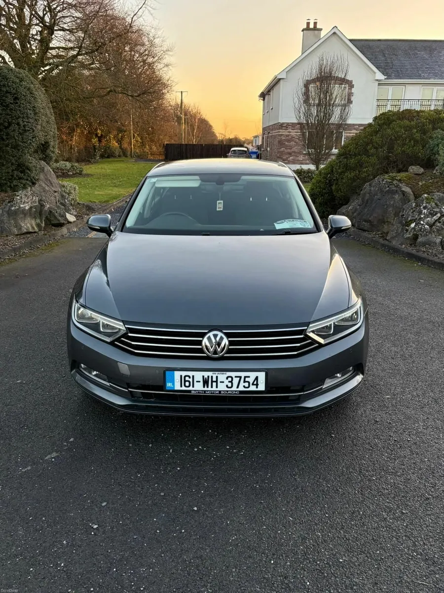 Volkswagen Passat 2016 - Image 4