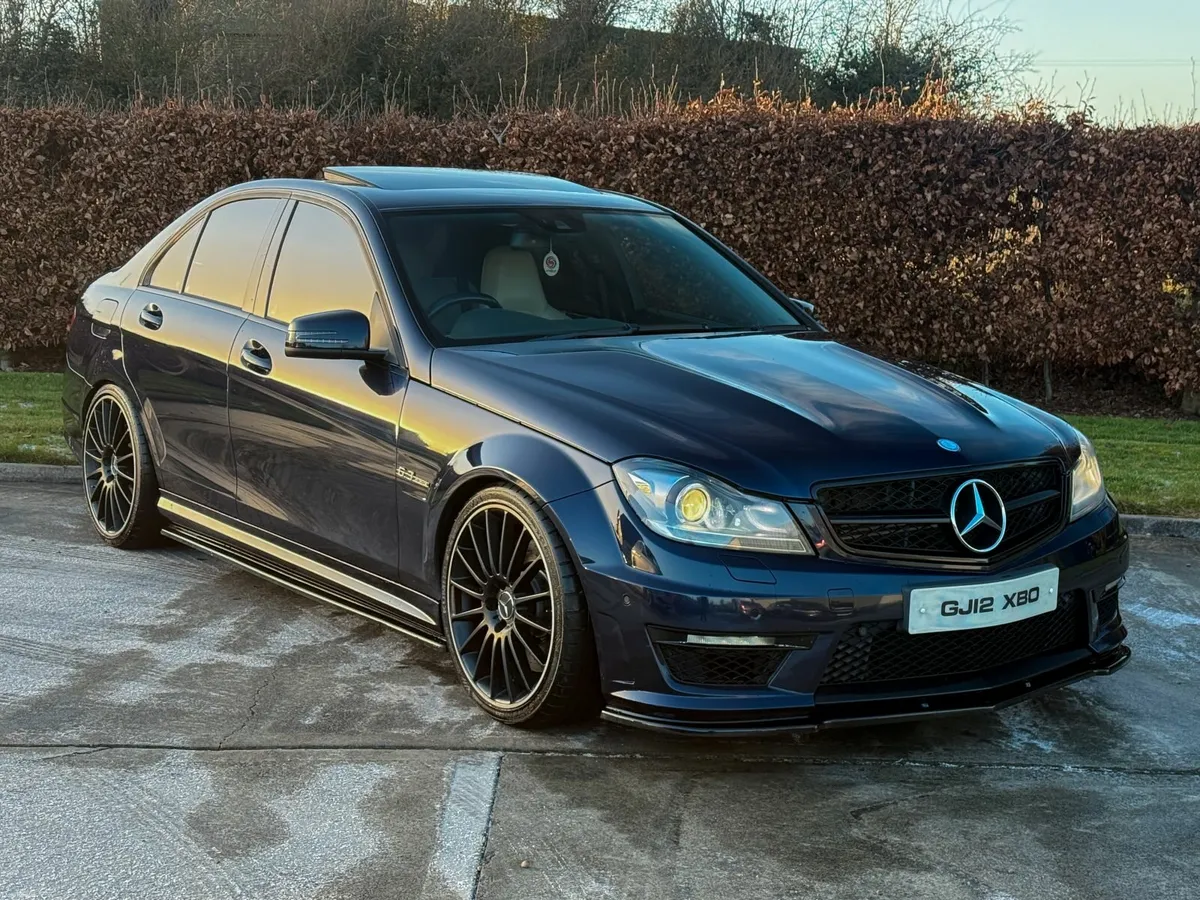 2012 Mercedes-Benz C63 AMG Performance Pack - Image 4