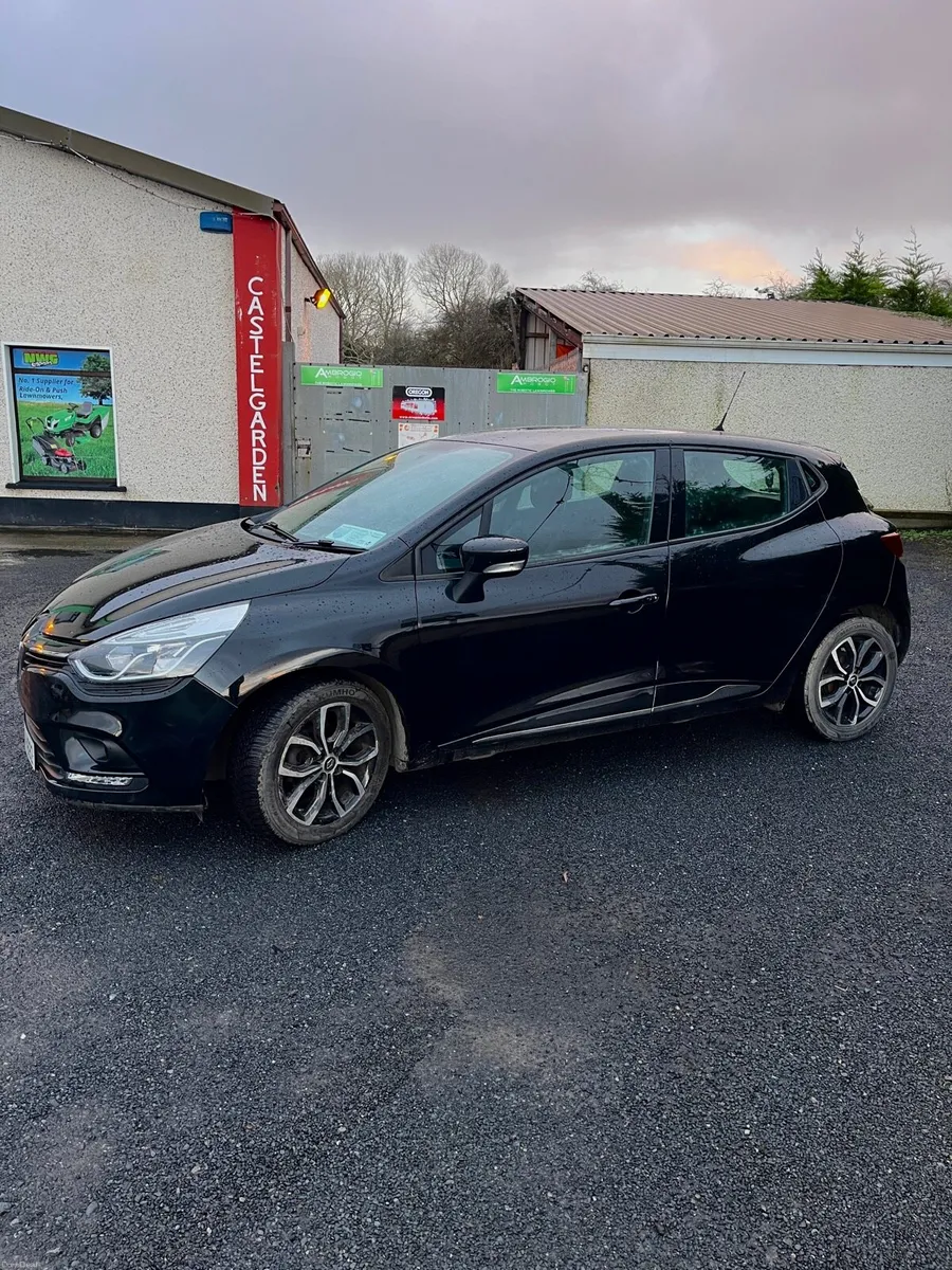 Renault Clio 2018 0.9 petrol Dynamique - Image 3