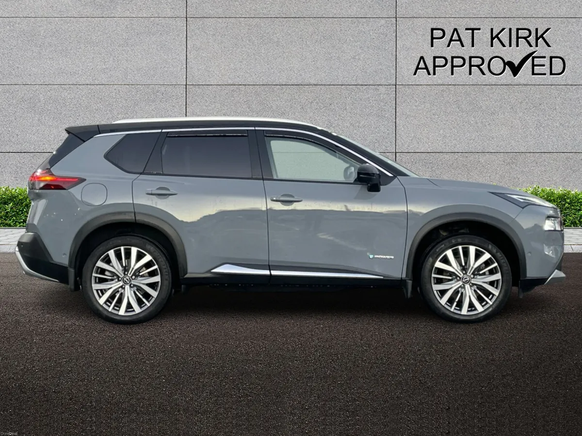 Nissan X-Trail Station Wagon Tekna+ - Image 3