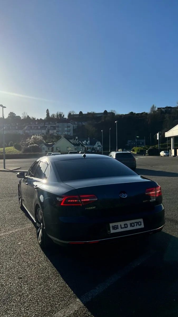 2016 GT Sports Line Passat - Image 2